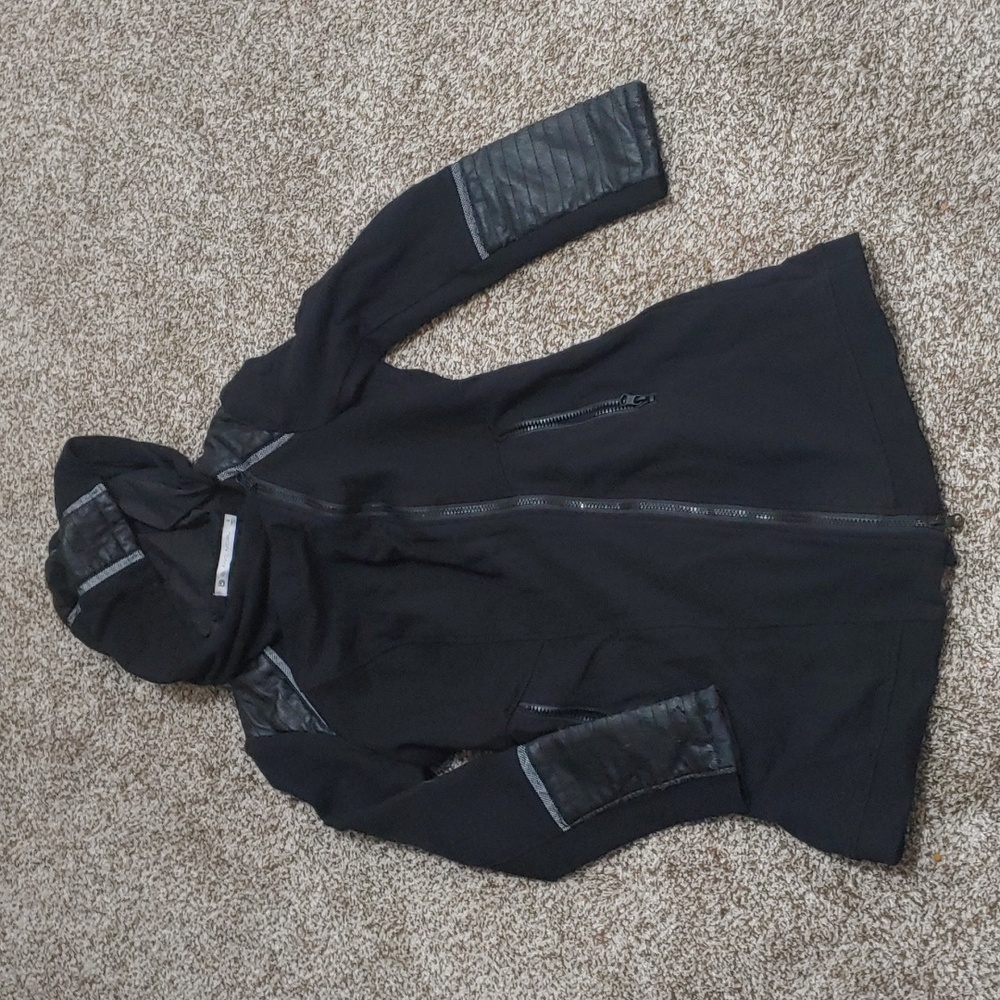 Blanc Noir Traveler Jacket Women's Hooded Asymmetrical Full Zip Size S